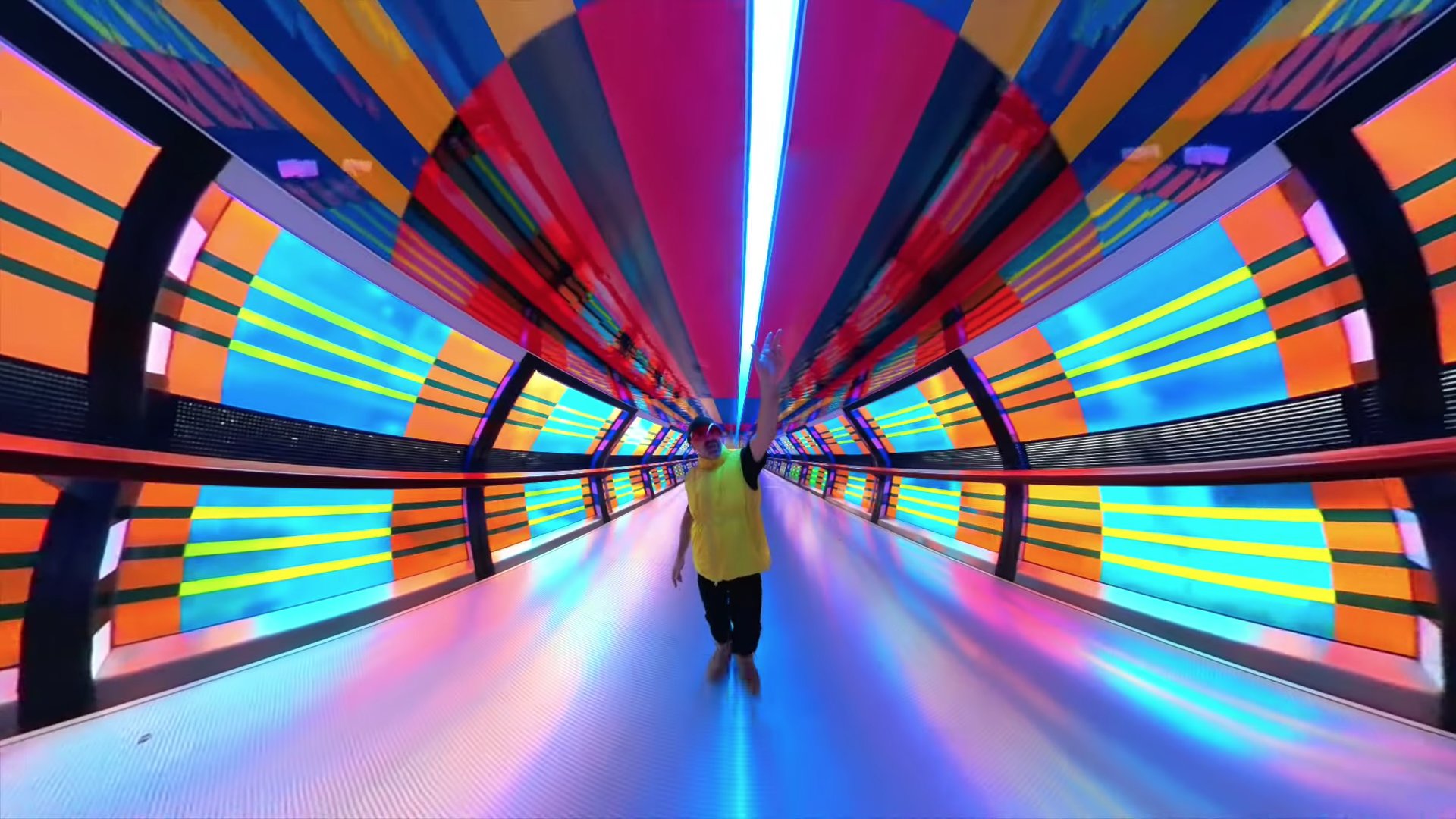 Steve Mason ft. Javed Bashir, "No More" clip screenshot