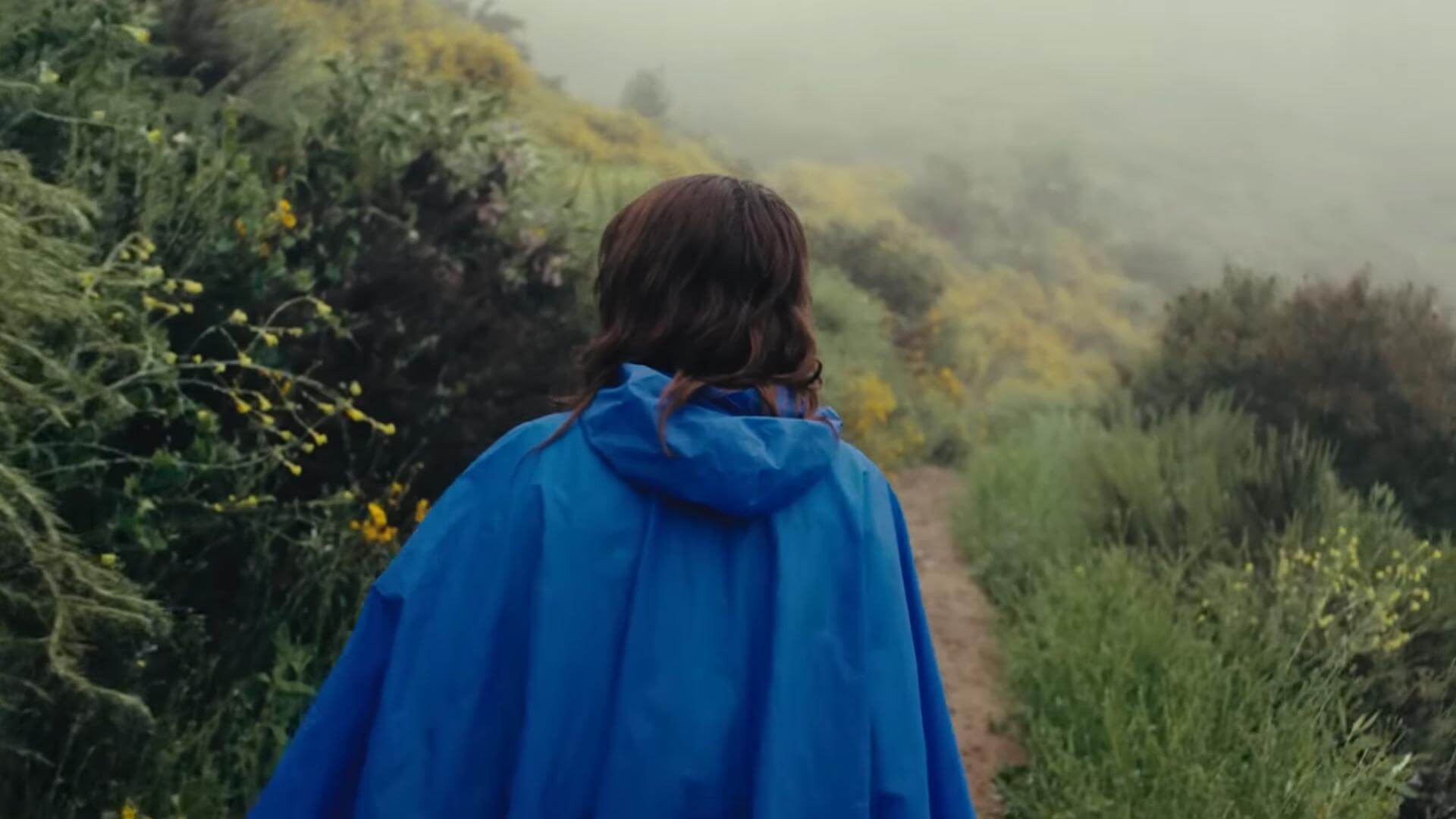 Courtney Barnett, "Start Somewhere, Life Balance & First Slow" clip screenshot