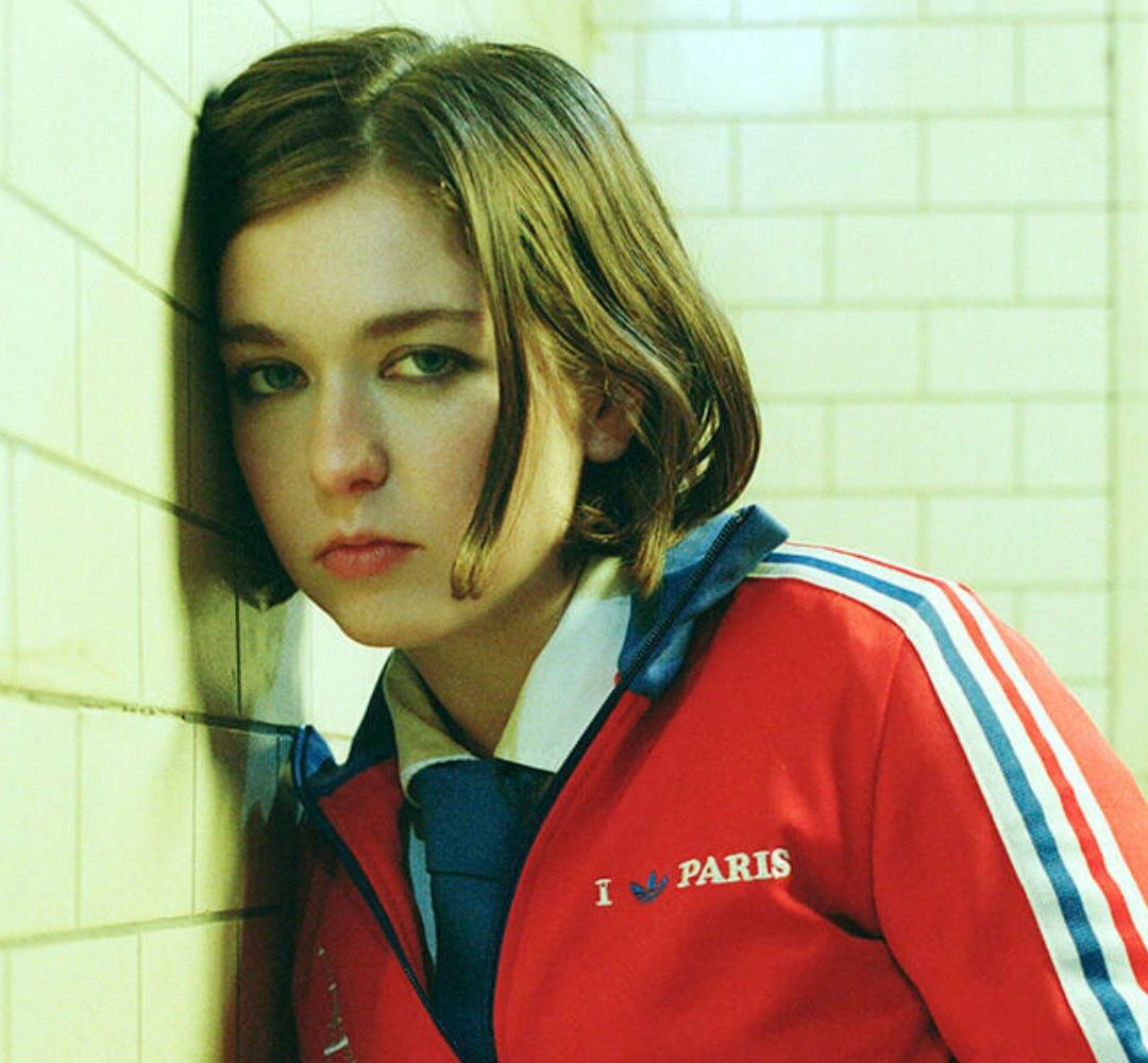 Snail Mail  : « C’est un grand monde, et j’ai beaucoup de questions » 