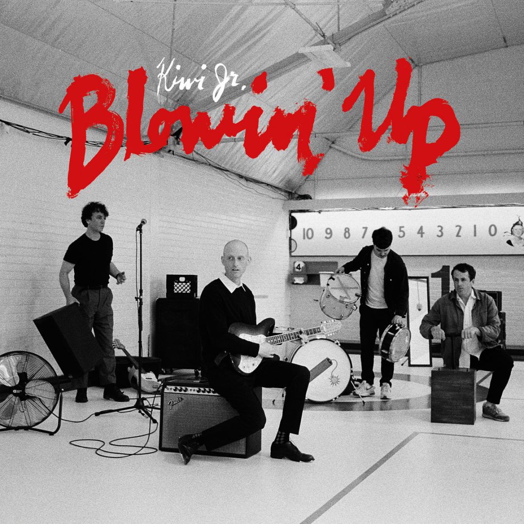 « Blowin&rsquo; Up » : la danse auprès du précipice de Kiwi Jr.